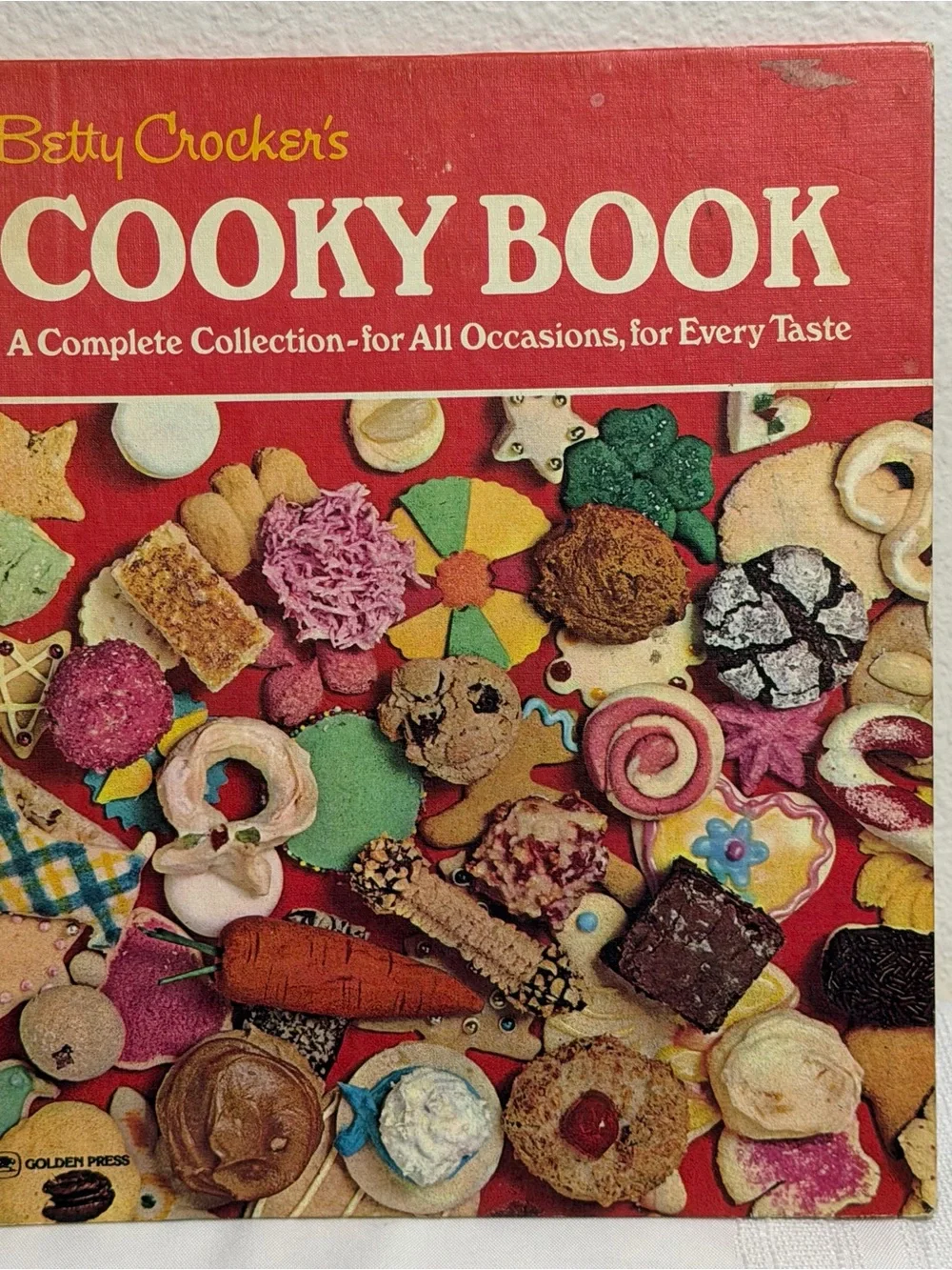 Vintage Betty Crocker's Cooky Book Spiral Binding HC 1963 20th Print 1976 Golden